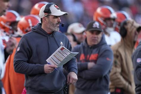 Rams look to continue unexpected playoff push, hosting injury-depleted Browns